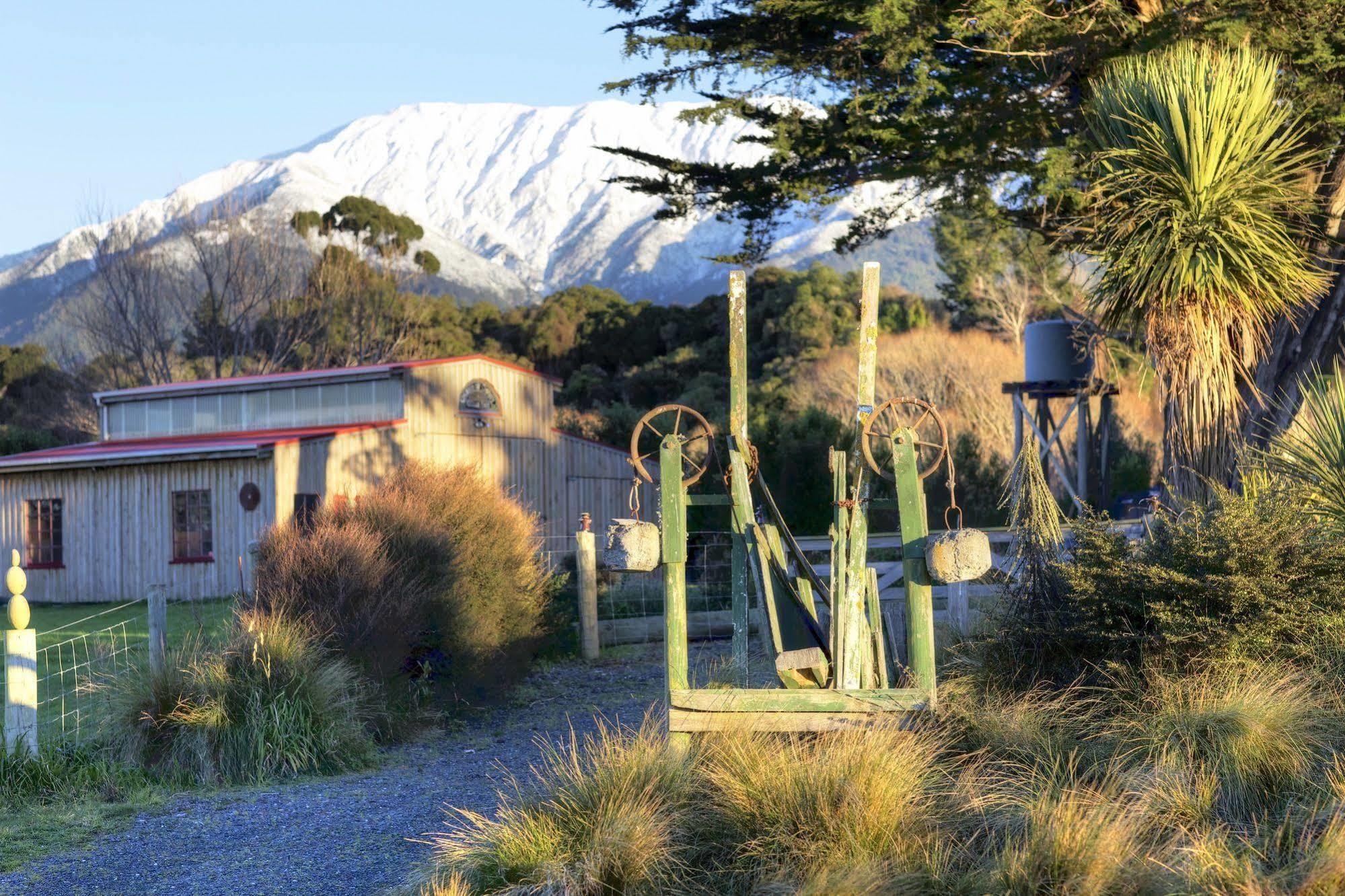 The Factory Luxury Accomodation Kaikoura Bagian luar foto